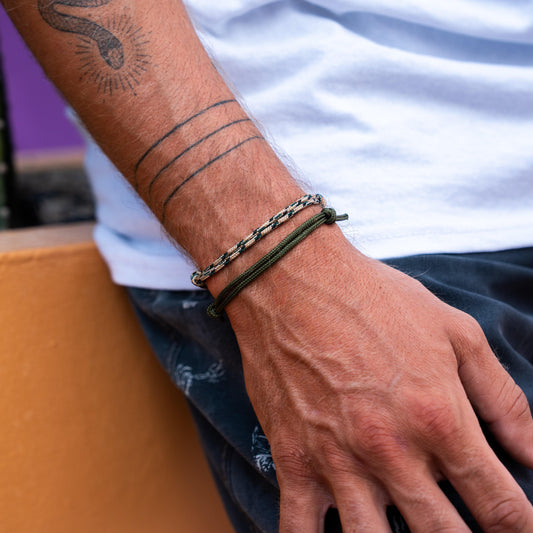Surfer Armband 2er Set Olive & Sand – Wasserfest & Handgefertigt