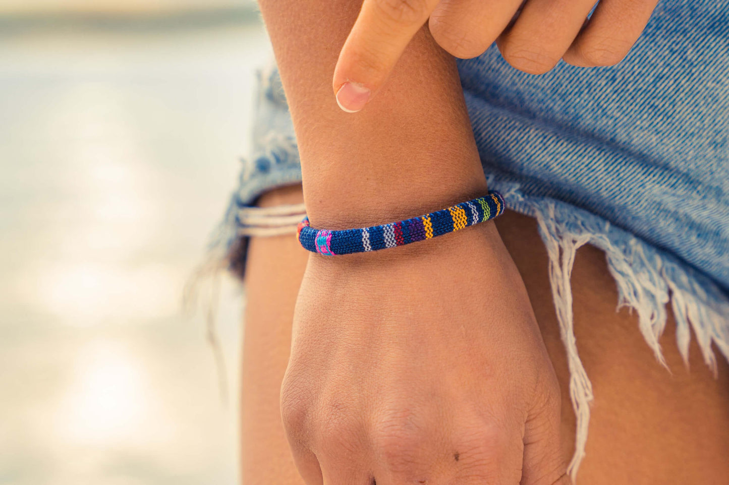 made-by-nami-armband-rund-blau