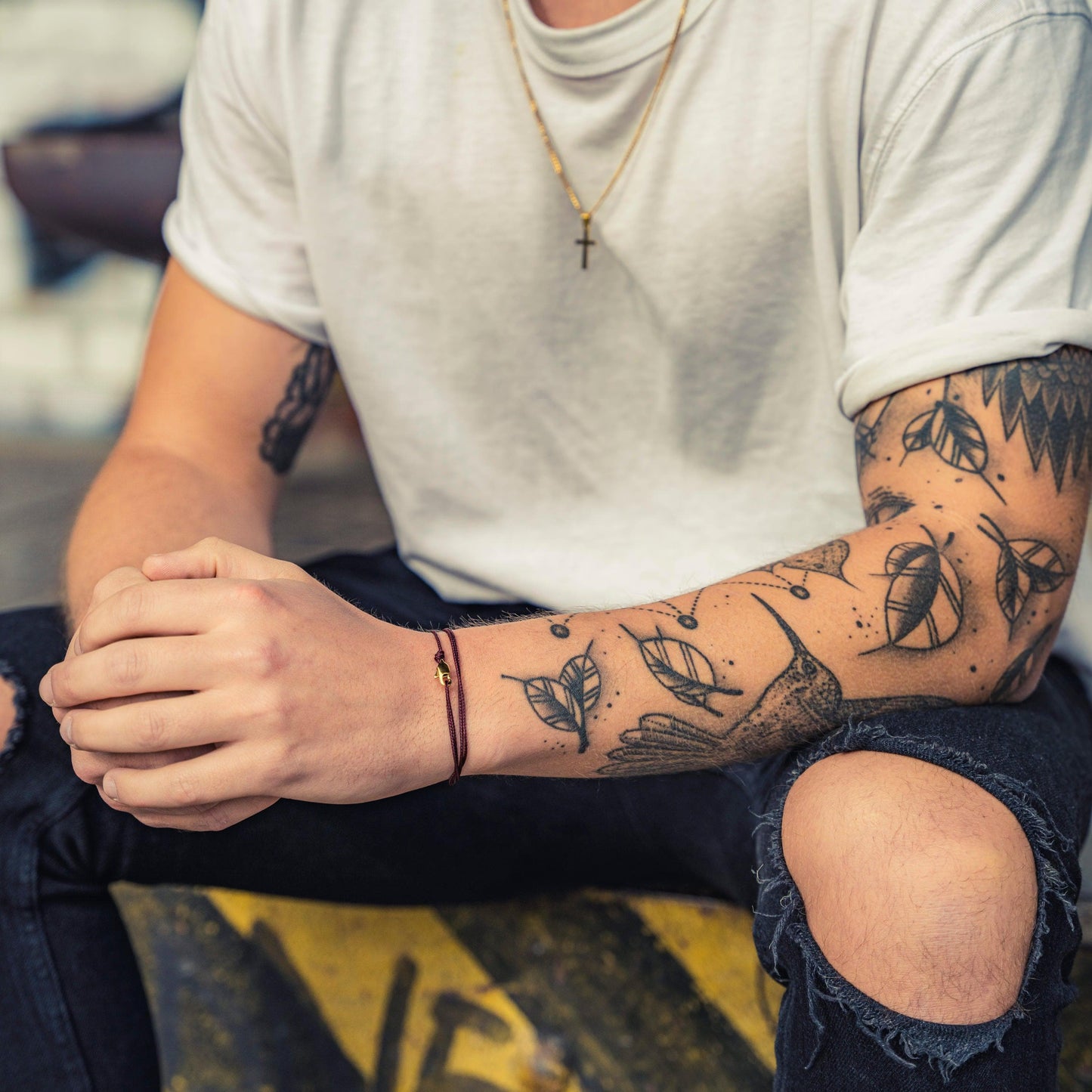 karabiner-surfer-armband-herren-maritim-rot