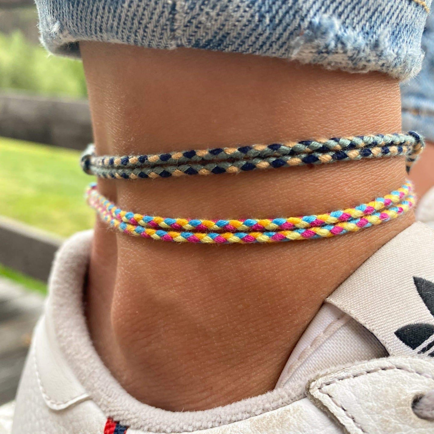 2x Simple Cotton Fußbändchen - Blau / Gelb - Made by Nami