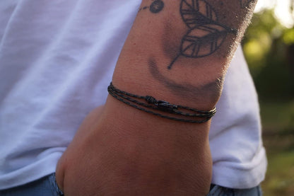 Karabiner Dünnes Surfer Armband – Verstellbar & Wasserfest