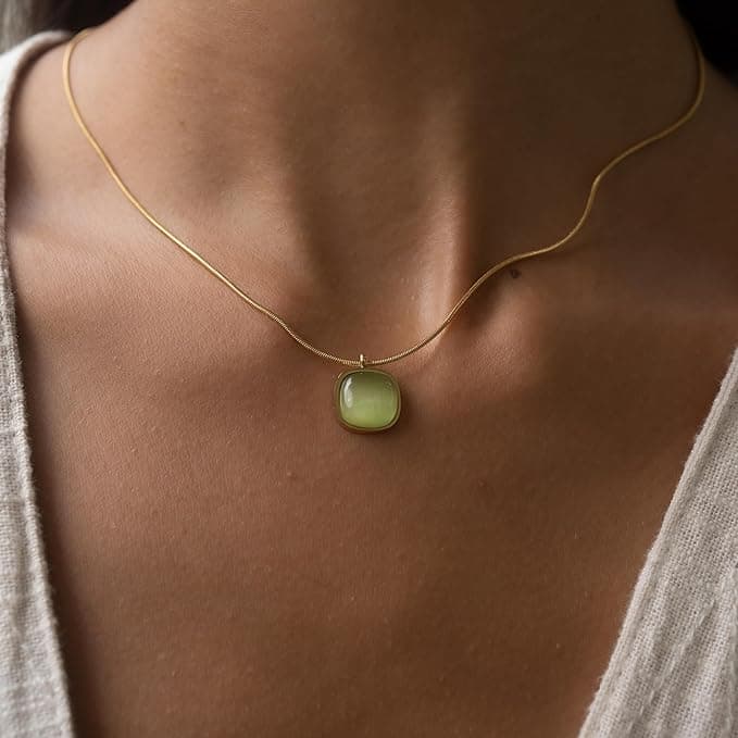 Goldene Edelstein Halskette Damen