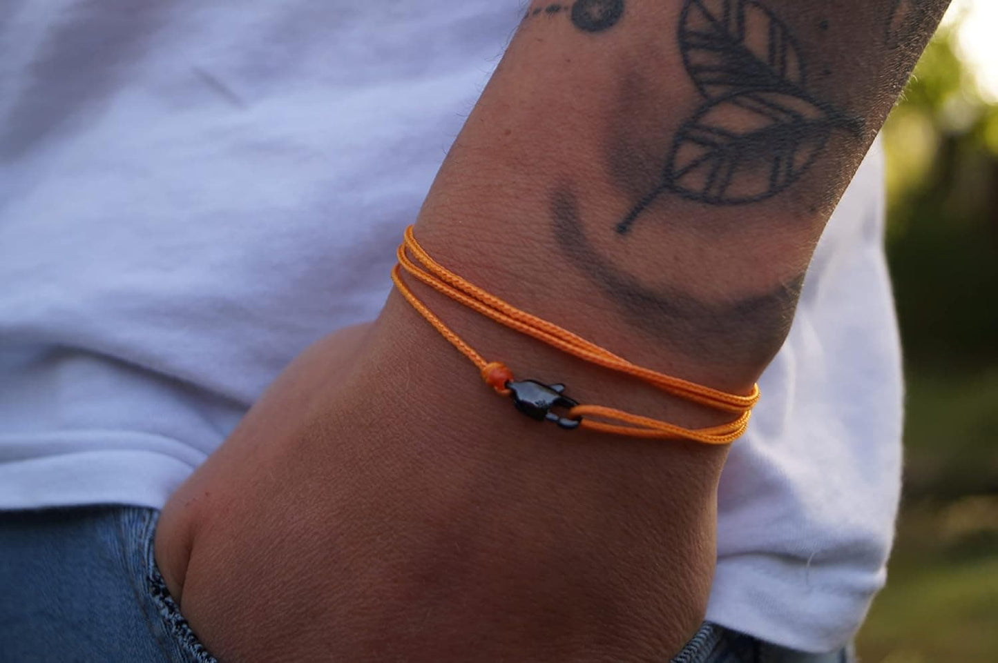 Karabiner Dünnes Surfer Armband – Verstellbar & Wasserfest