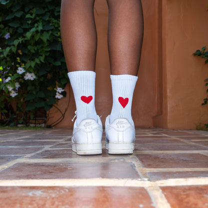 2 Paar Weiße Tennissocken mit Herzen