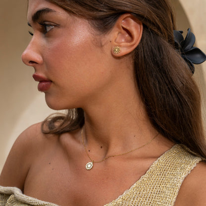 Goldene Blume Ohrstecker 18K vergoldet