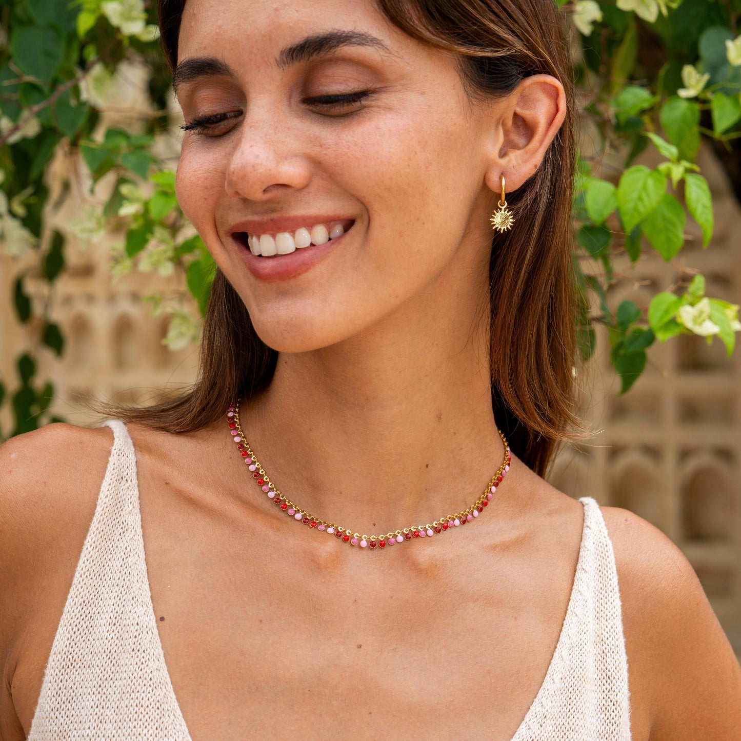 Goldene Creolen mit Sonne & Mond Anhänger