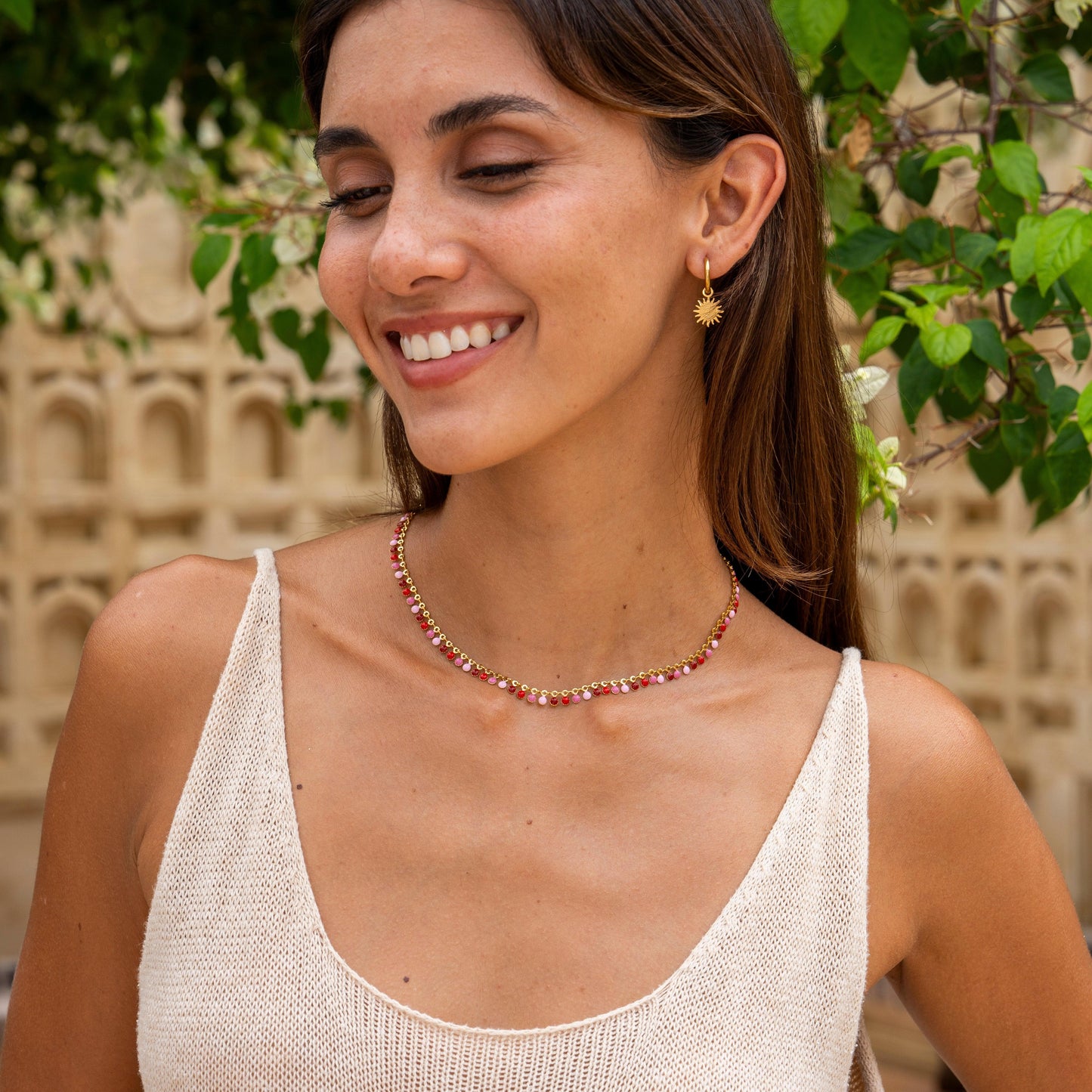 Goldene Creolen mit Sonne & Mond Anhänger