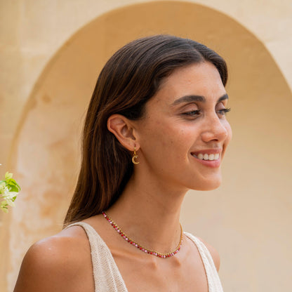 Goldene Creolen mit Sonne & Mond Anhänger