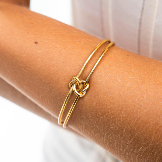 18K Gold Armreif mit Knoten