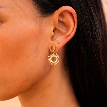 Set Goldene Sonnen Ohrringe – Boho Schmuck