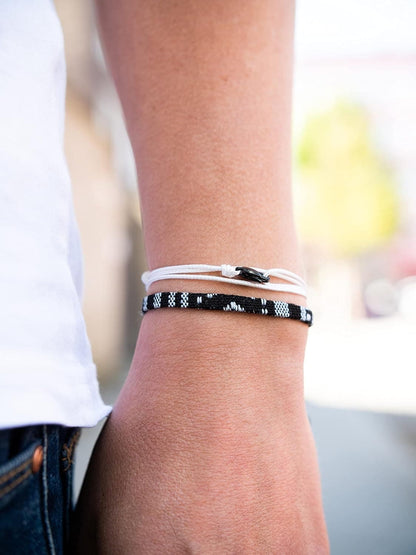 Karabiner Dünnes Surfer Armband – Verstellbar & Wasserfest