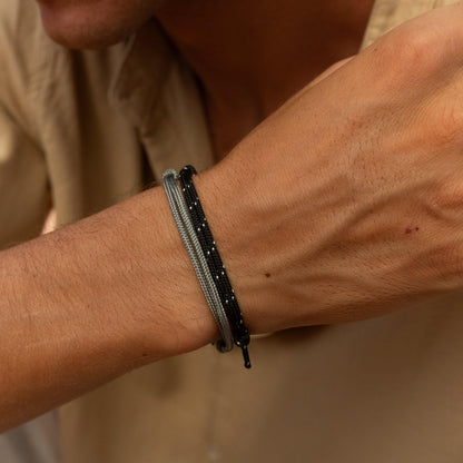 Surfer Armband 2er Set Schwarz & Grau – Wasserfest & Handgefertigt