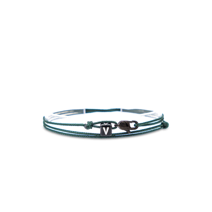 personalisiertes-armband-buchstaben-armband-grün