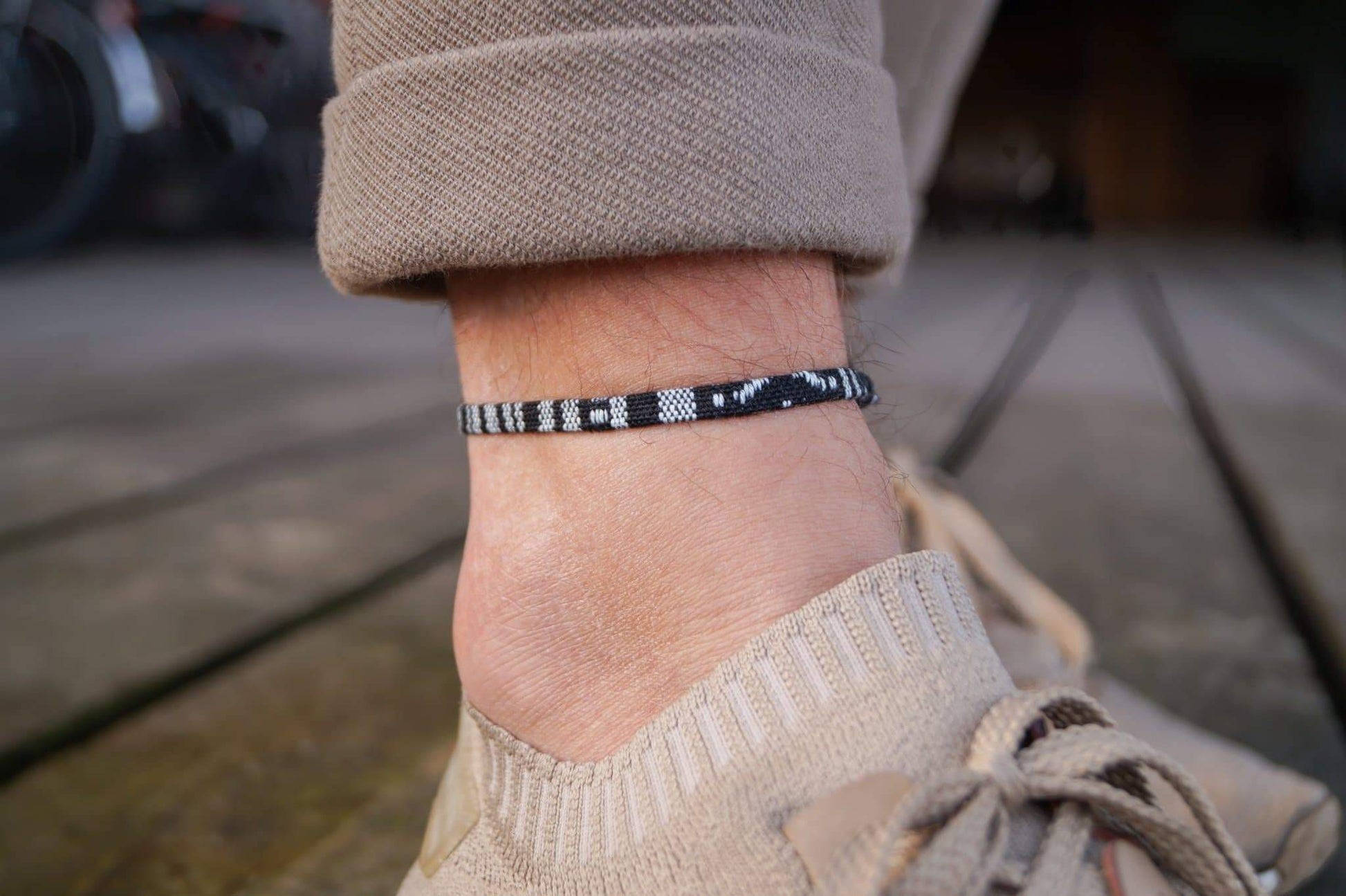 Bali Boho Flat Fußband - Schwarz - Made by Nami